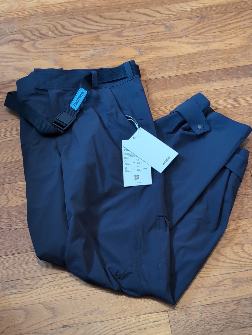 HALFDAYS WOMEN BASTILLE TRAIL PANTS SIZE MEDIUM (NWT)